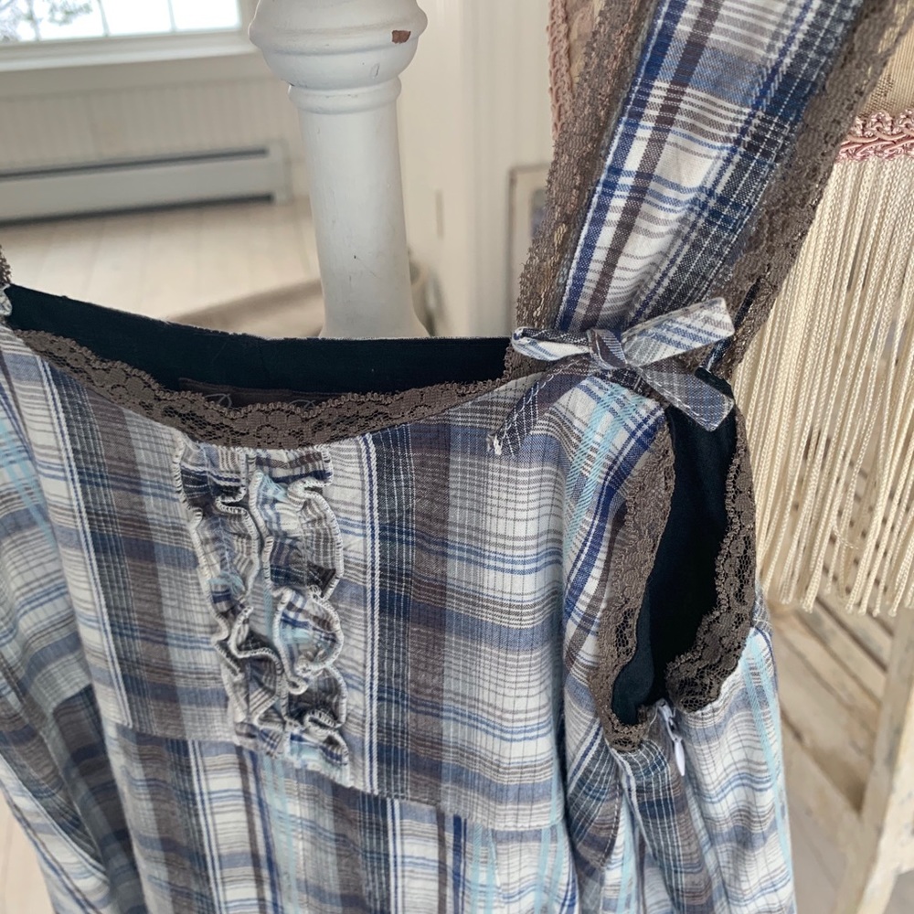 Girls’ Designer Dress - Picture 3 of 3
